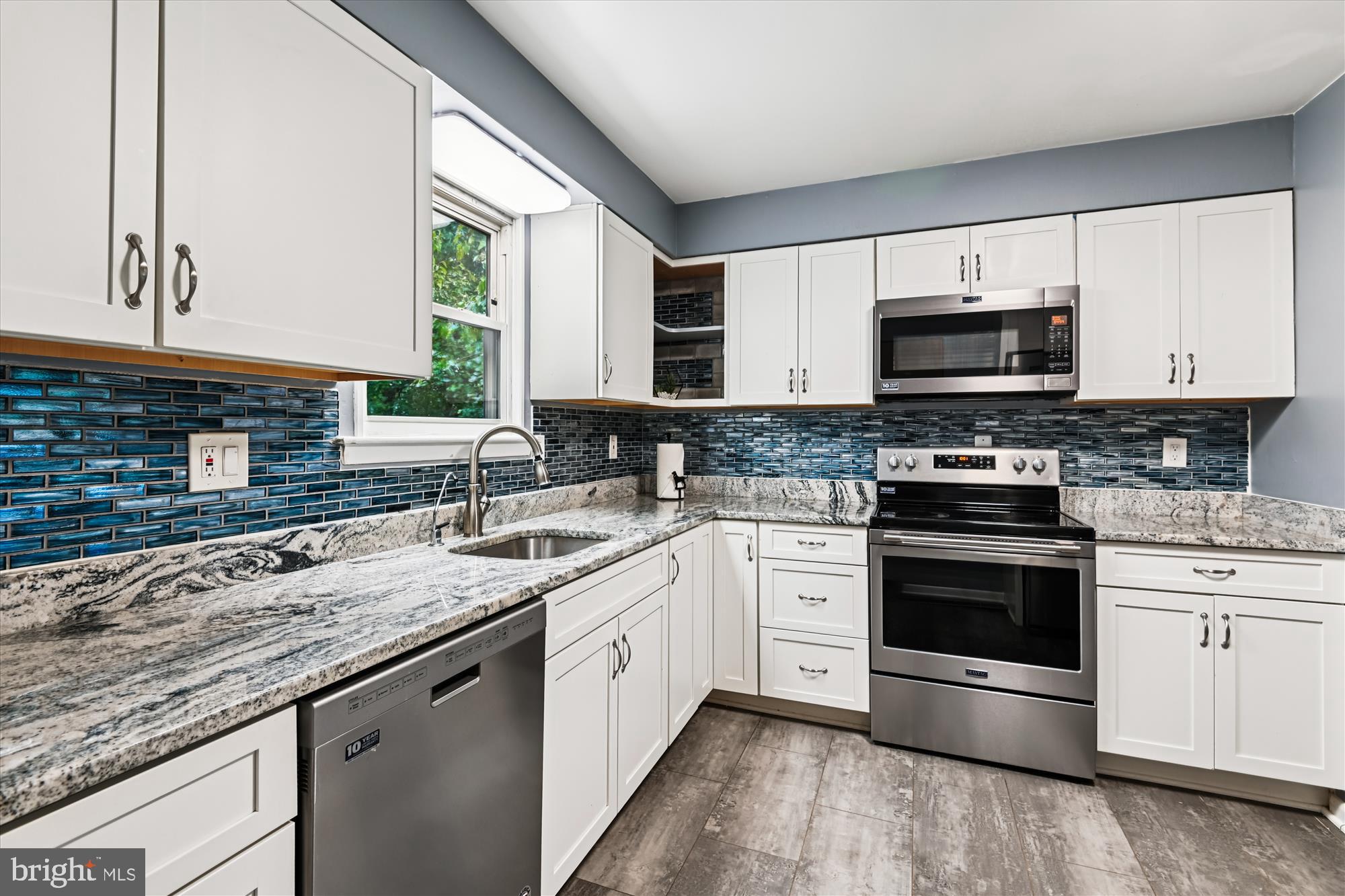 1034 SAINT MARGARETS DRIVE