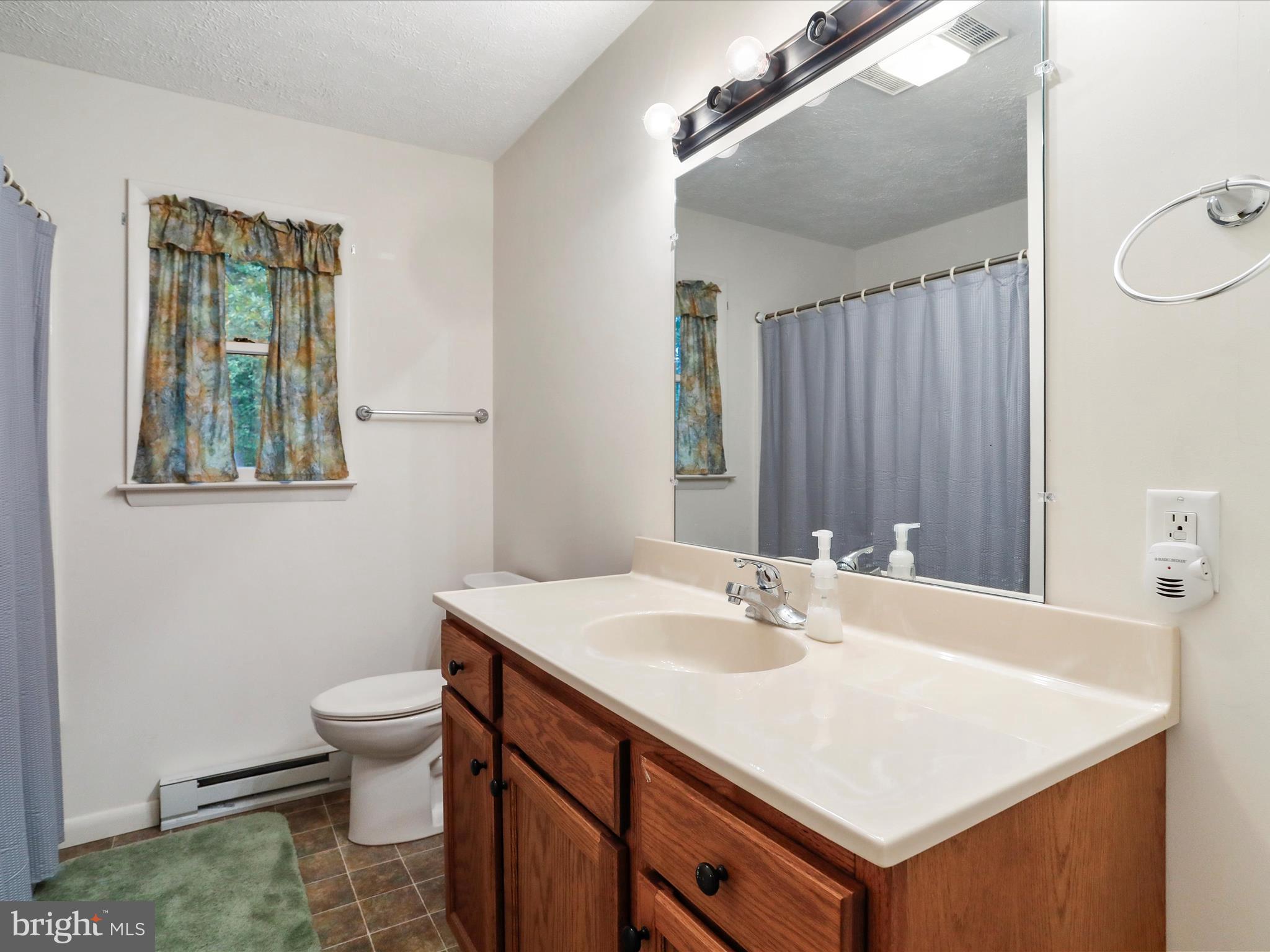 ROUSE MOUNTAIN - Residential