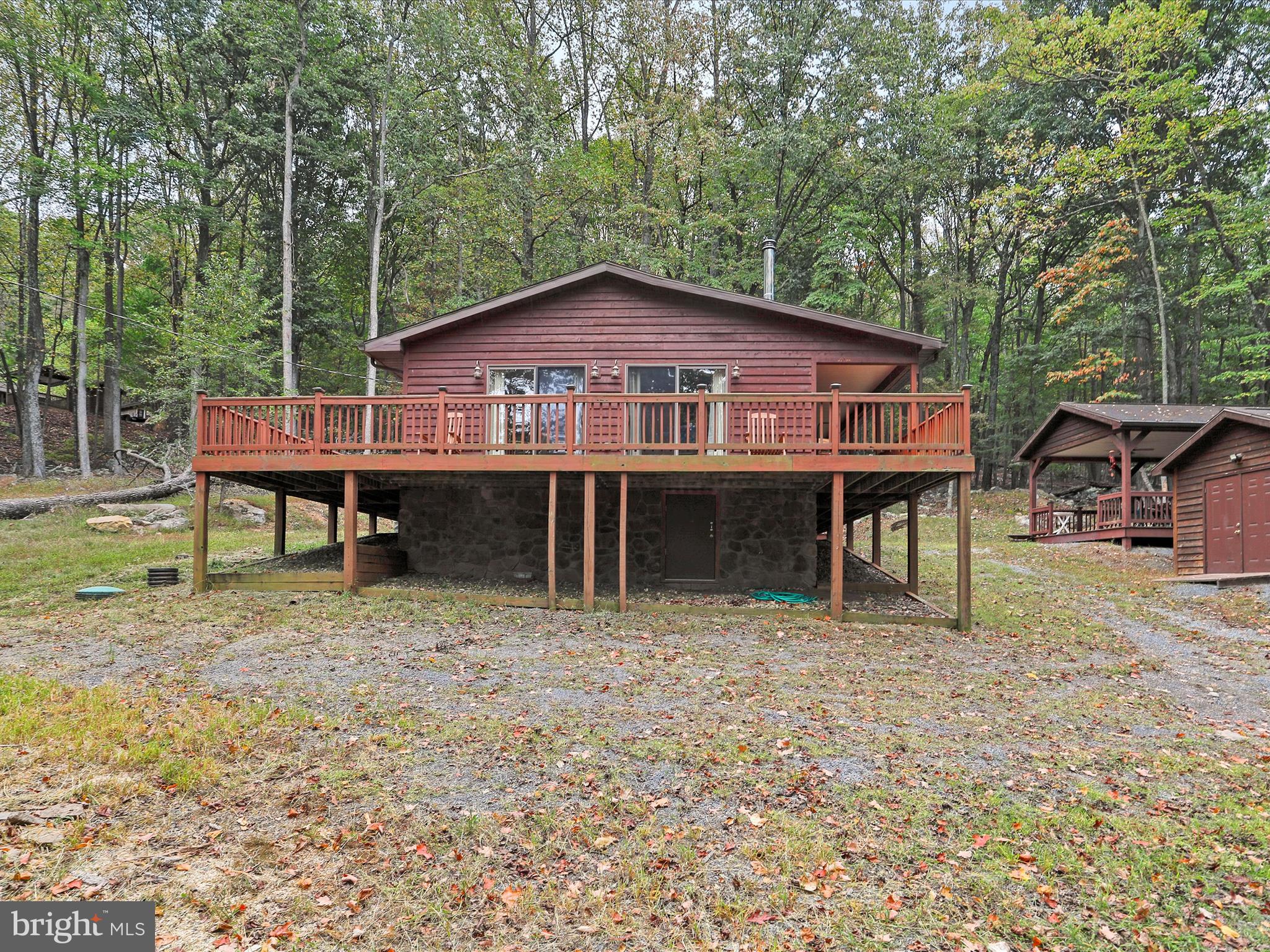 ROUSE MOUNTAIN - Residential