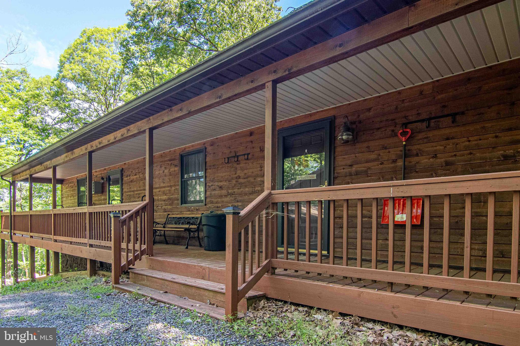 ROUSE MOUNTAIN - Residential