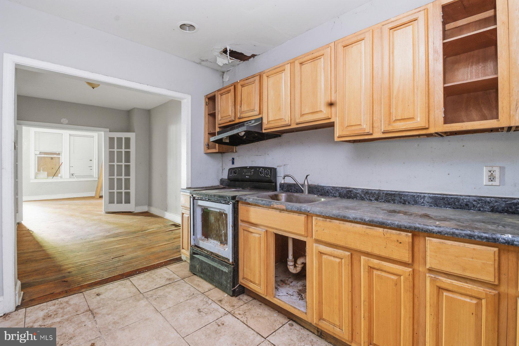 BIDDLE STREET - Residential