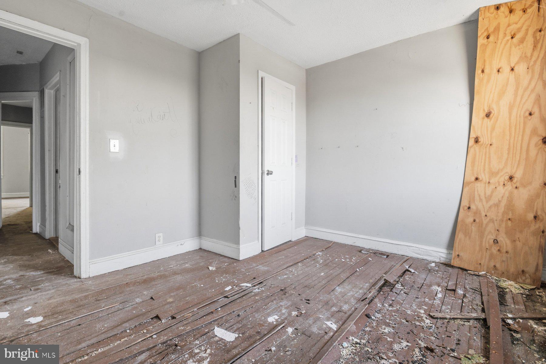 BIDDLE STREET - Residential