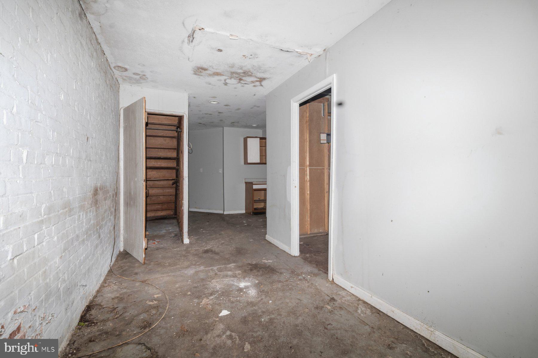 BIDDLE STREET - Residential