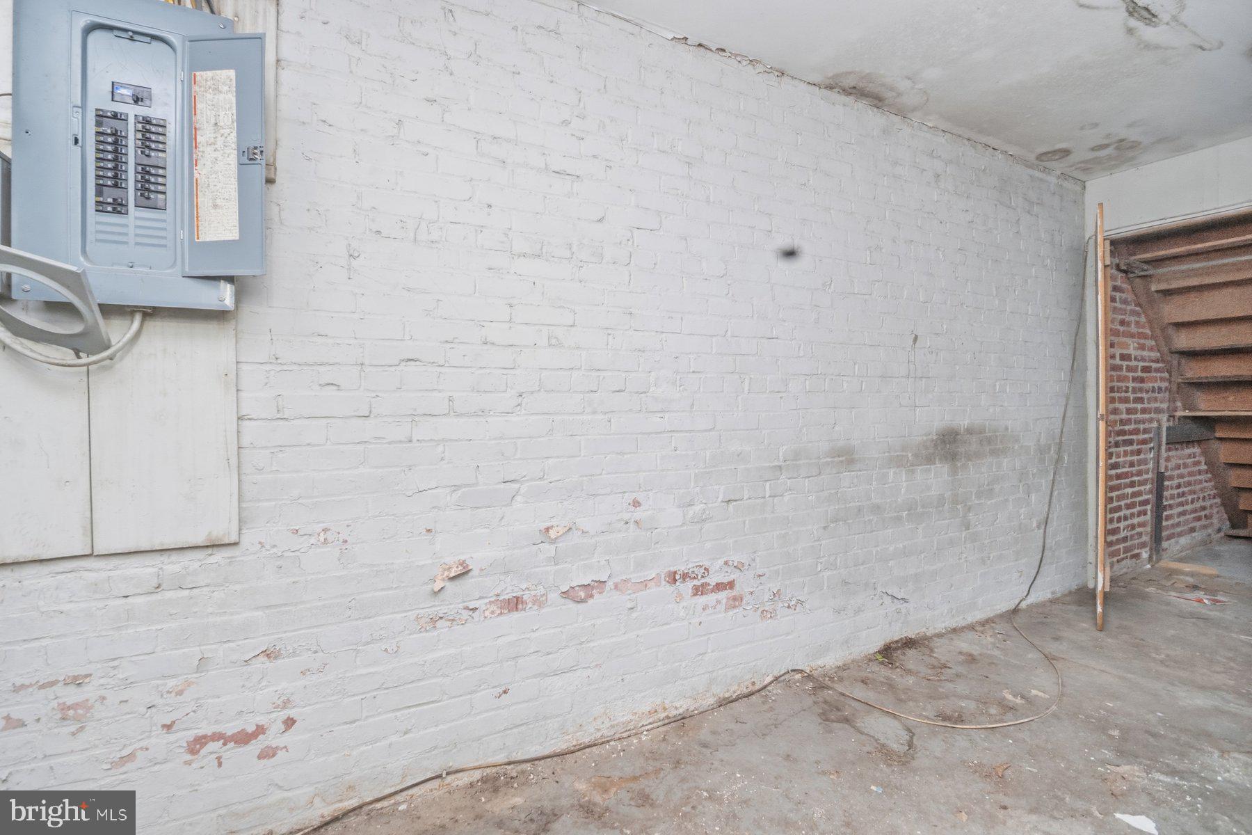 BIDDLE STREET - Residential
