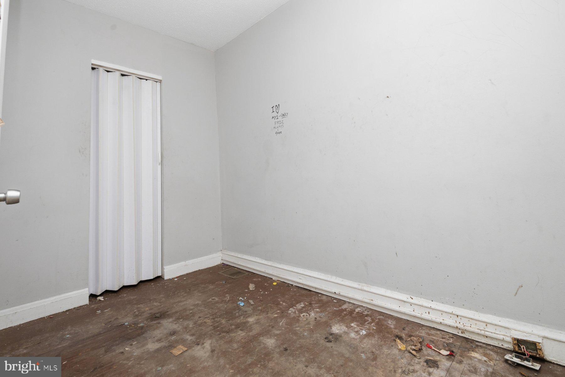 BIDDLE STREET - Residential