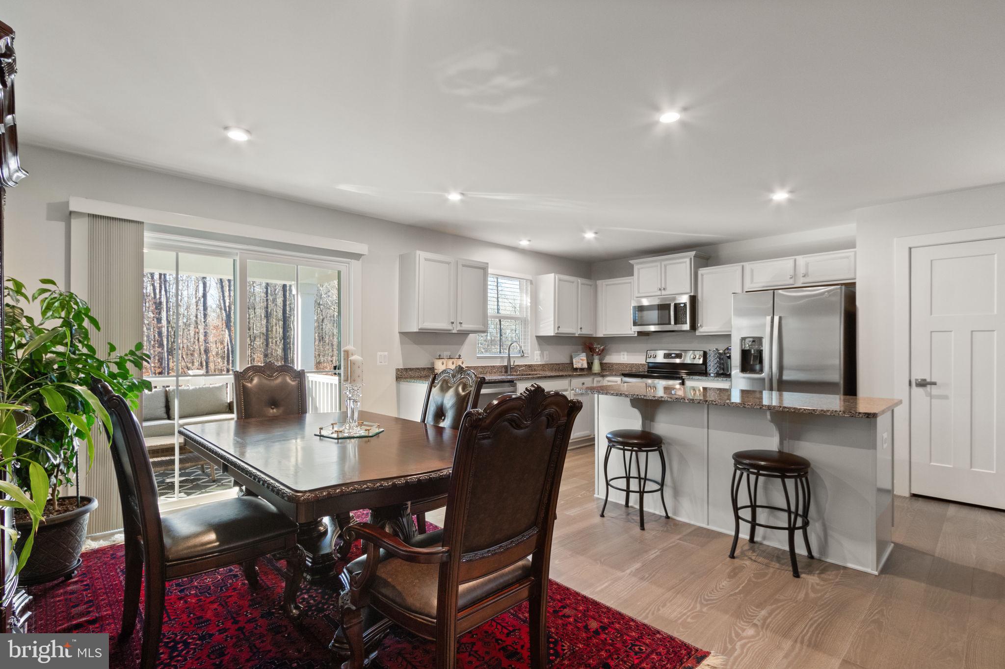 REGENCY AT CHANCELLORSVILLE NORTH - Residential