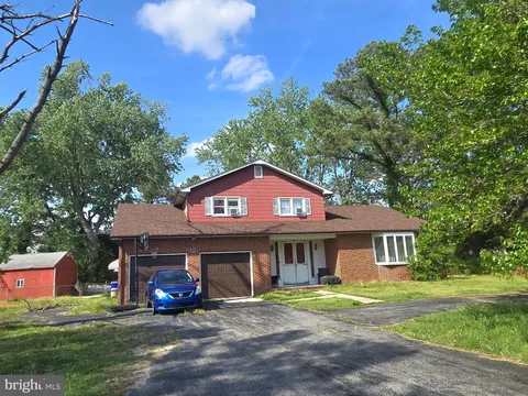 215 Lewis Drive, Laurel, DE MLS: DESU2085566