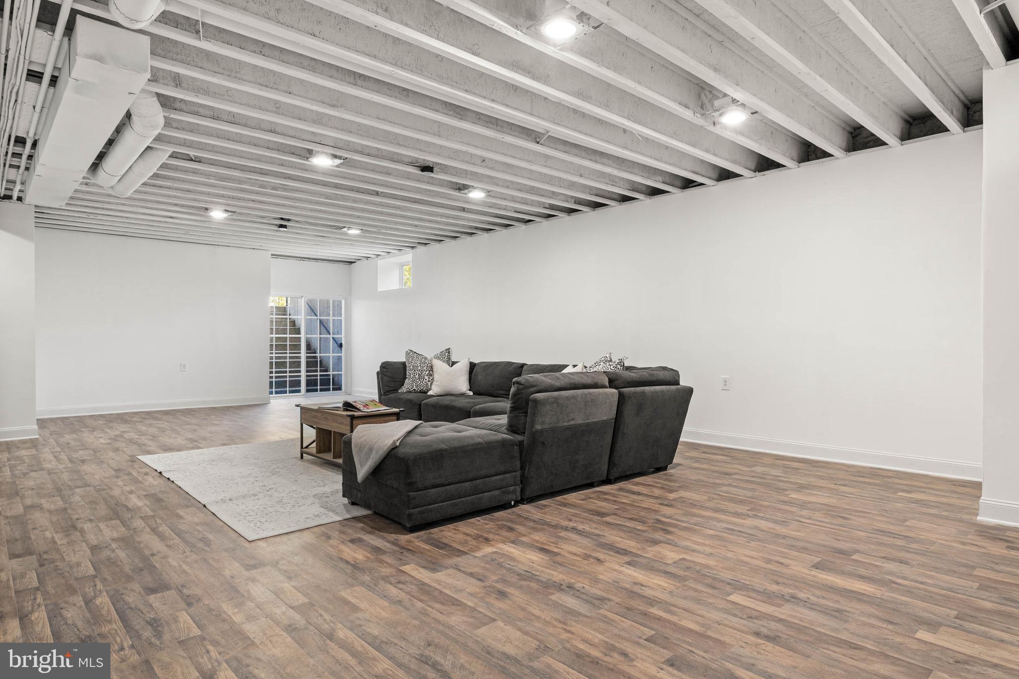 KIMBERTON MEADOWS - Residential