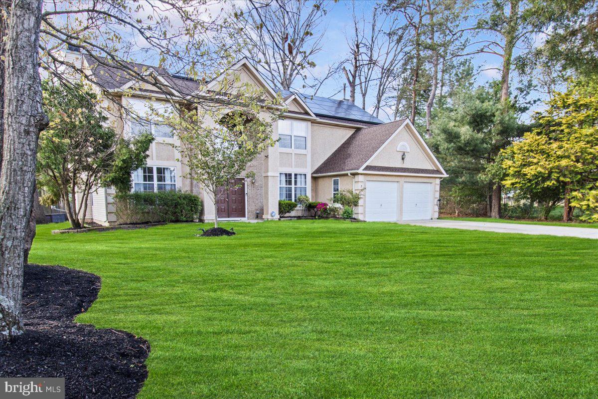 3 WOODLAND COURT