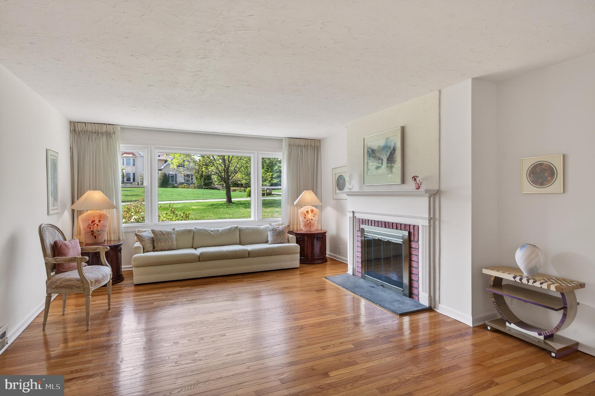BLUE BELL - Residential