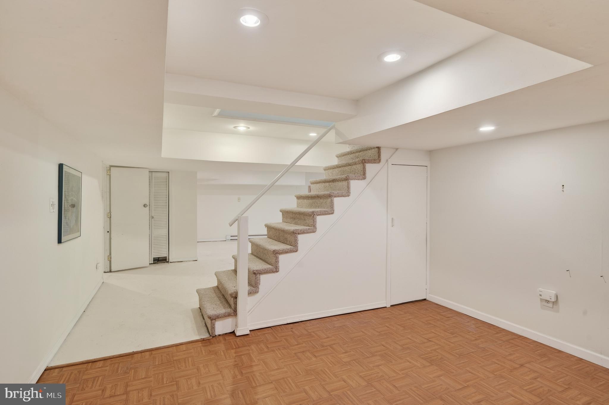 BLUE BELL - Residential