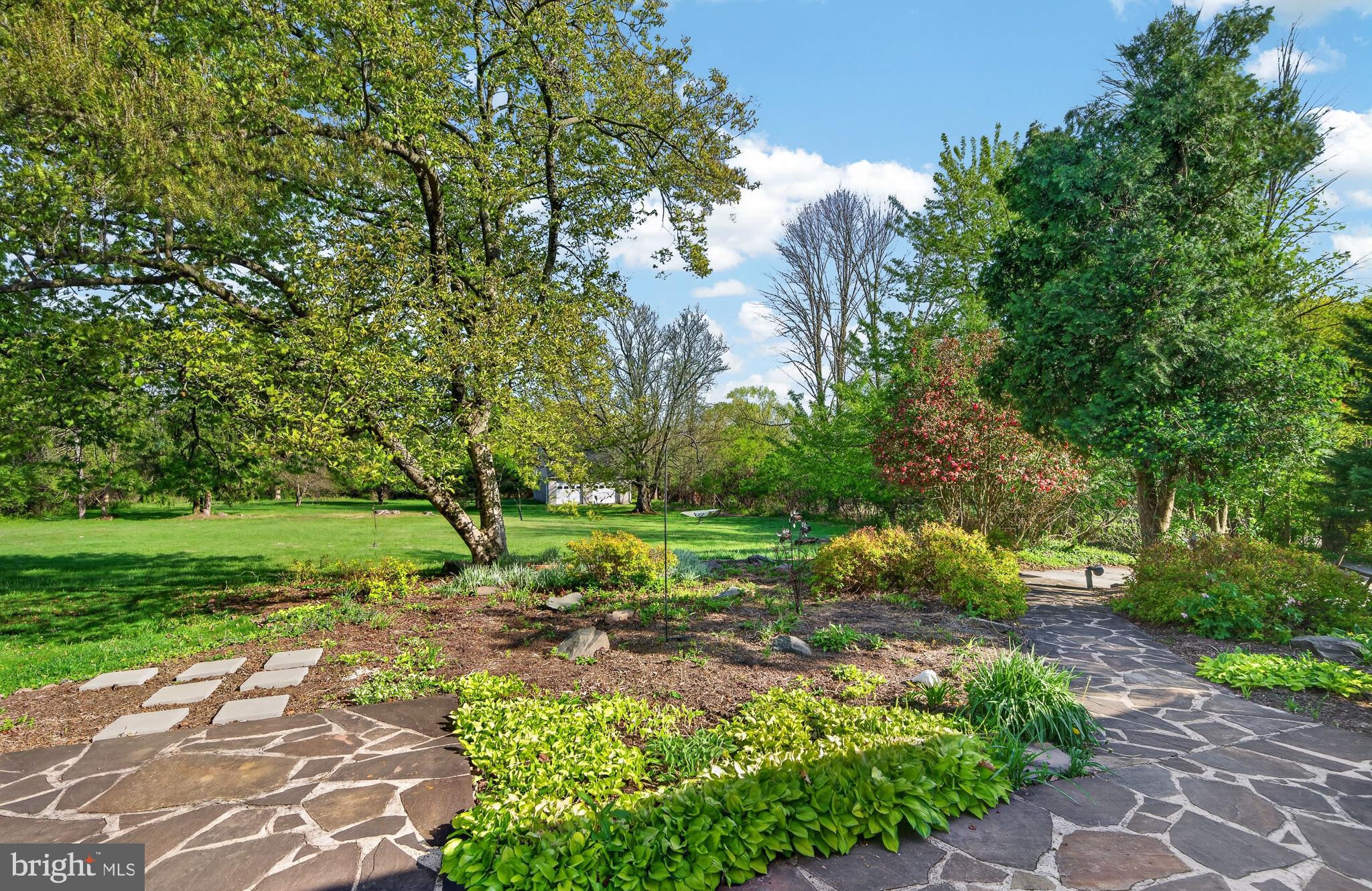 BLUE BELL - Residential