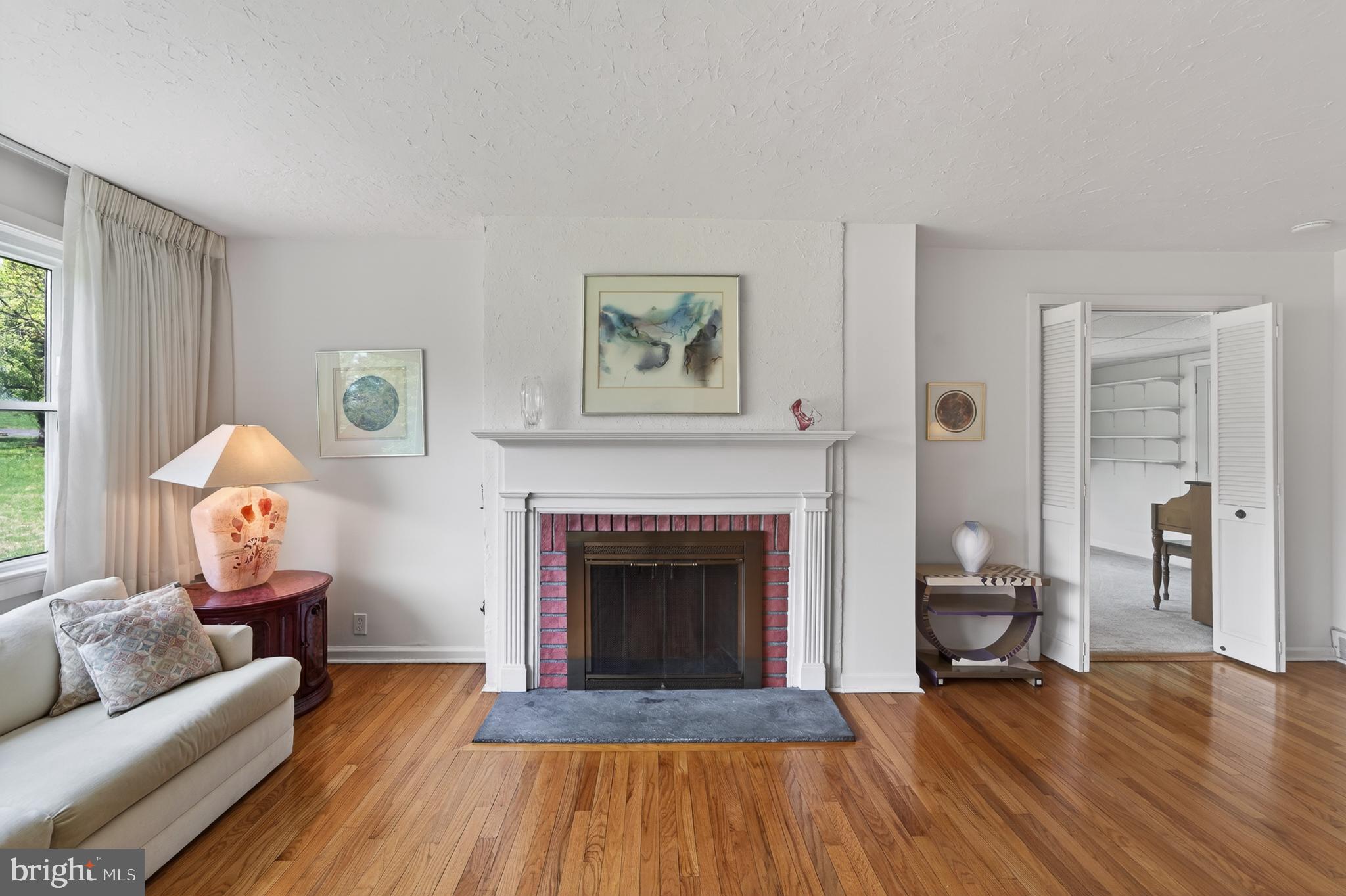 BLUE BELL - Residential