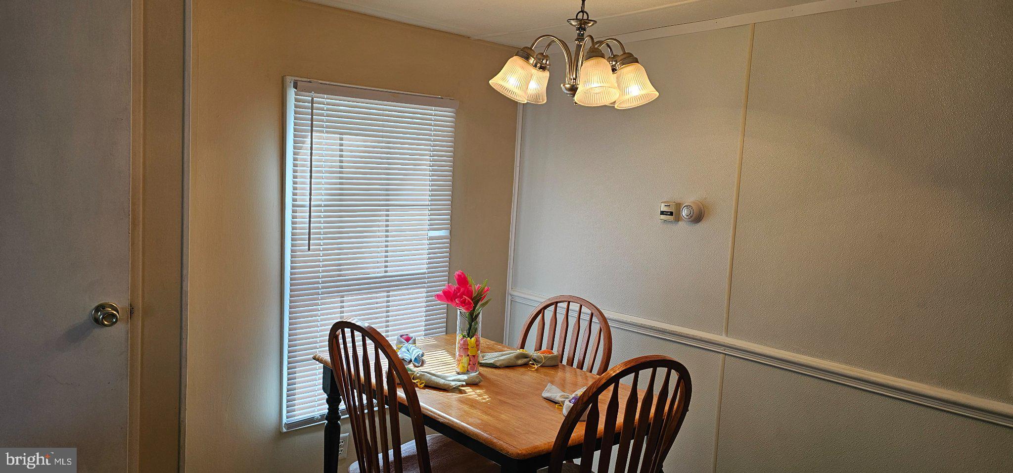 ANGOLA BEACH - Residential