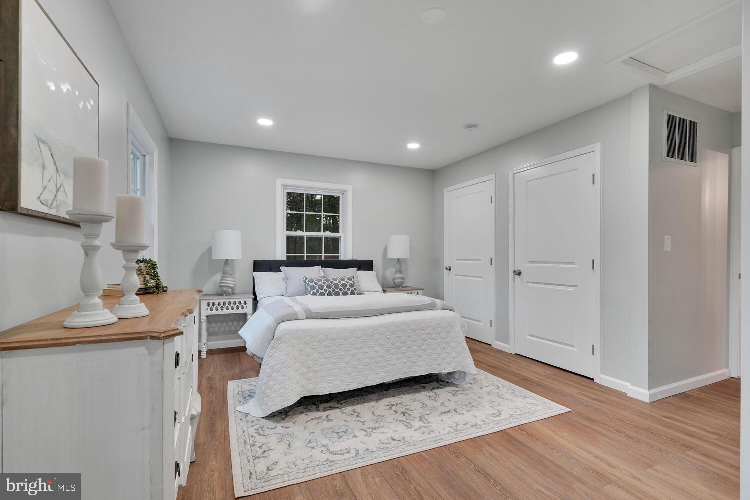 VALLEVUE - Residential