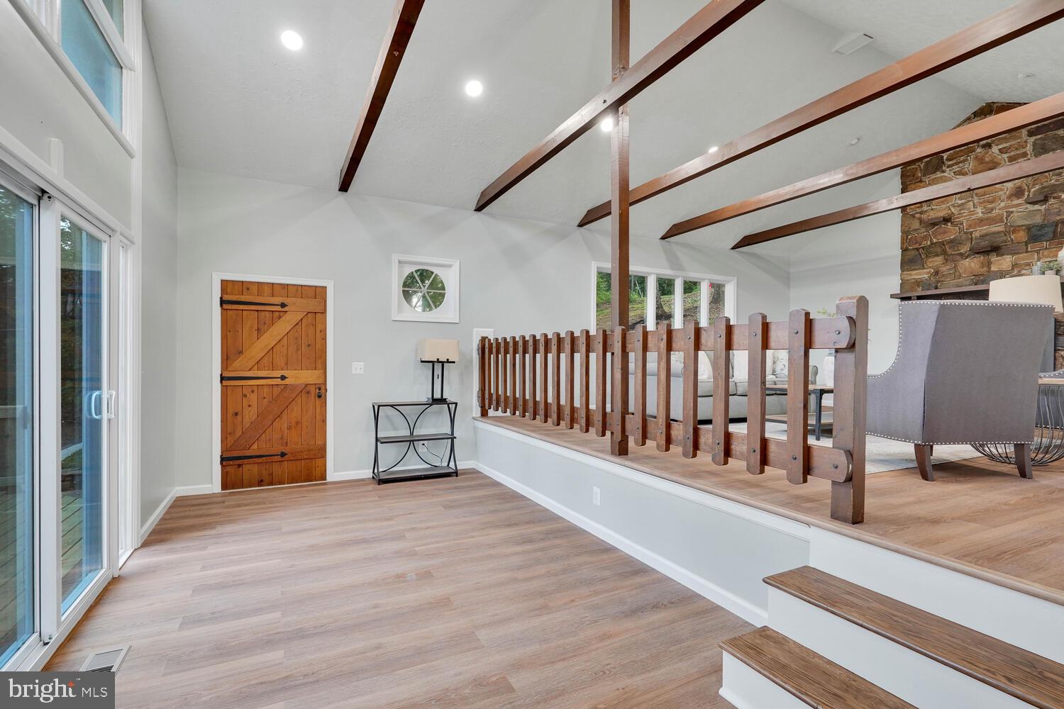 VALLEVUE - Residential