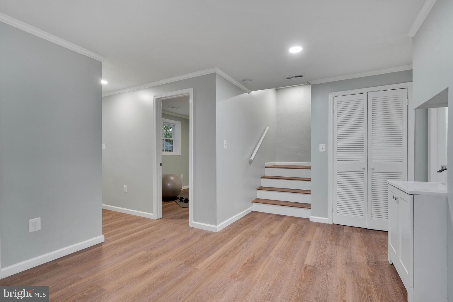 VALLEVUE - Residential