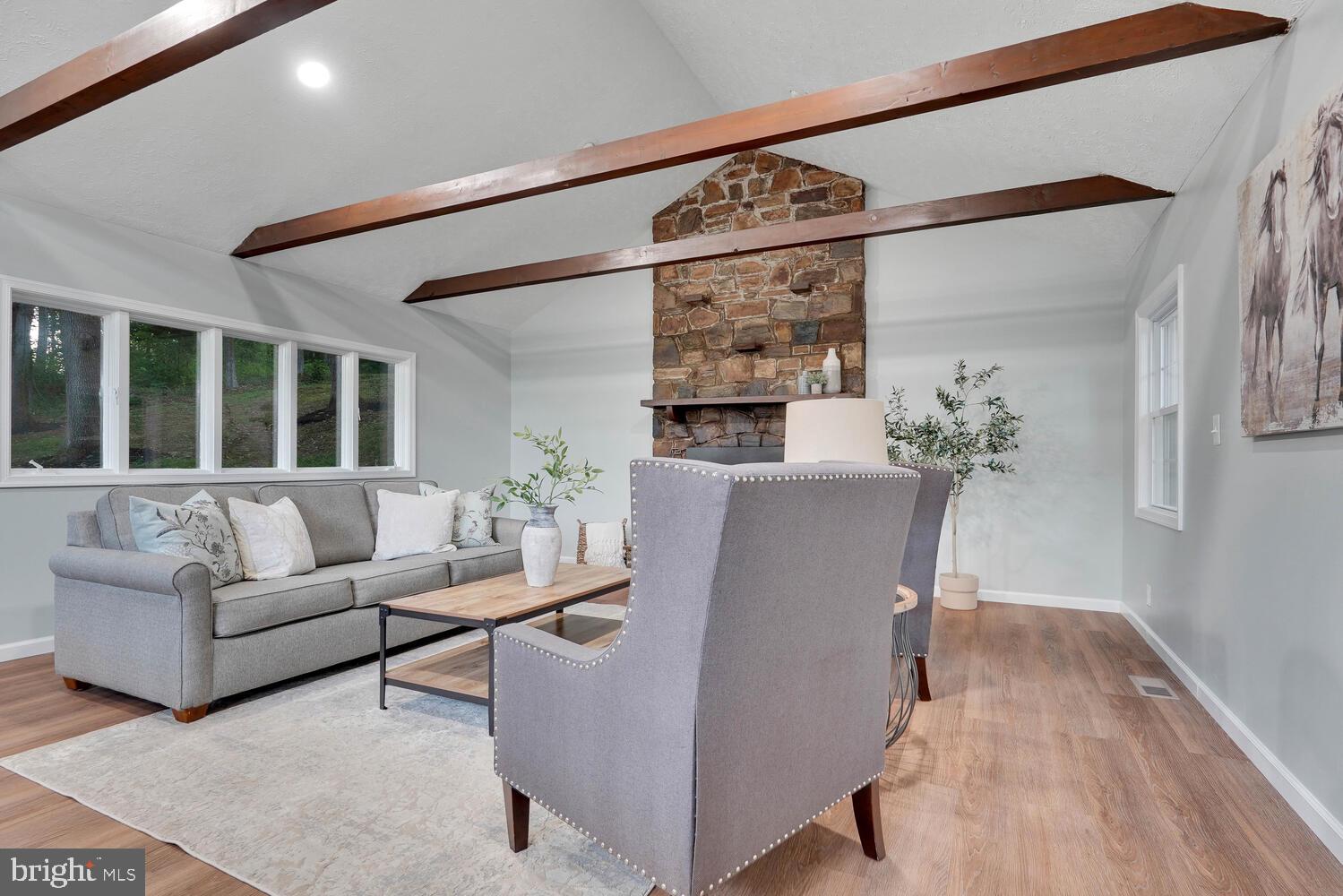 VALLEVUE - Residential