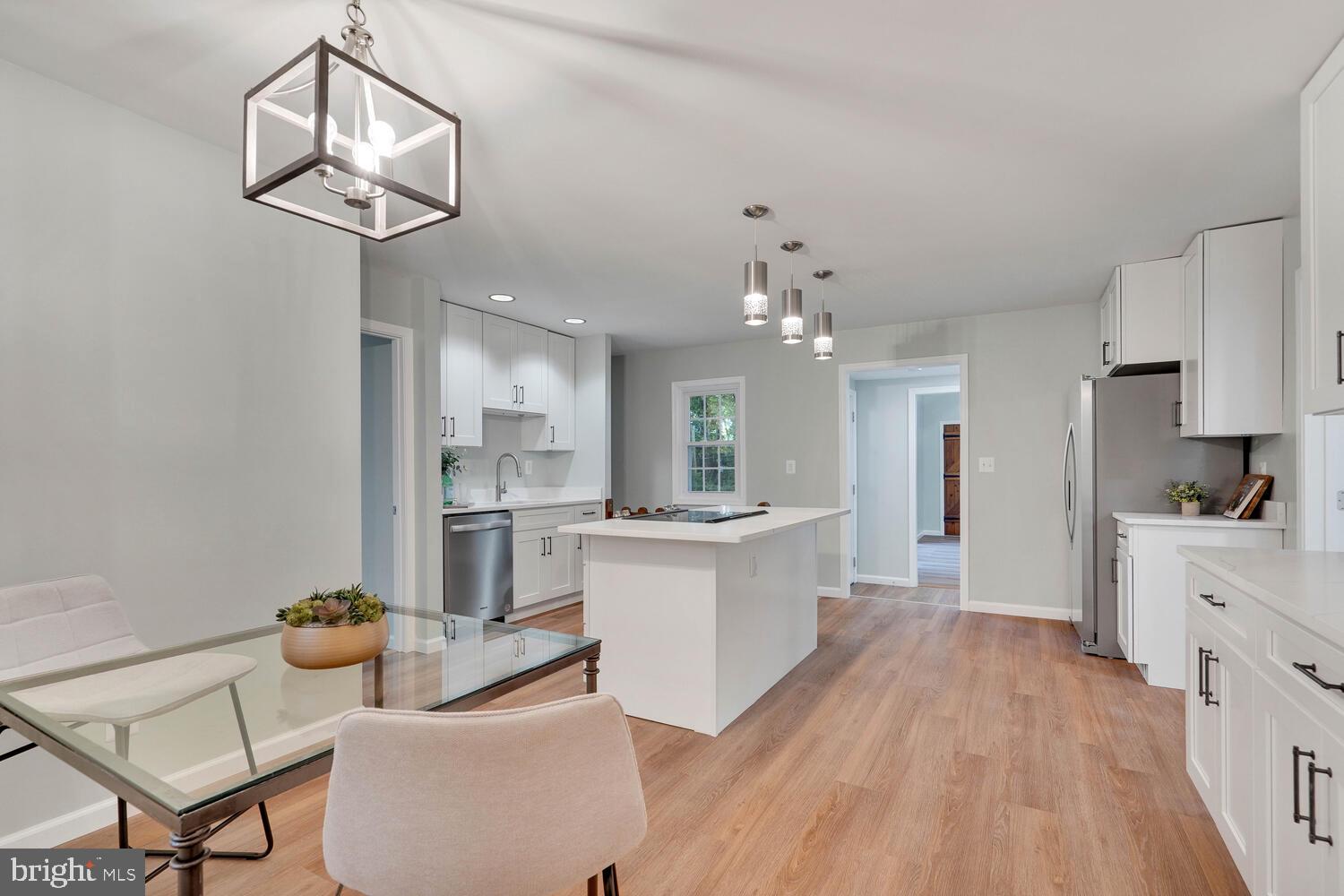 VALLEVUE - Residential