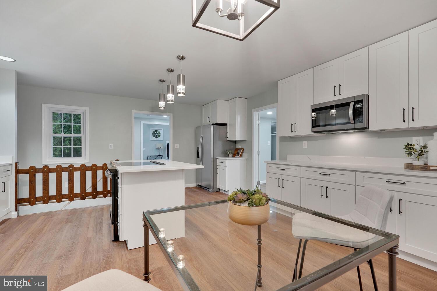 VALLEVUE - Residential