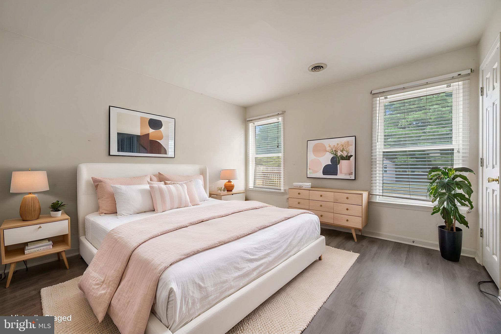49 WINDING WOOD DRIVE