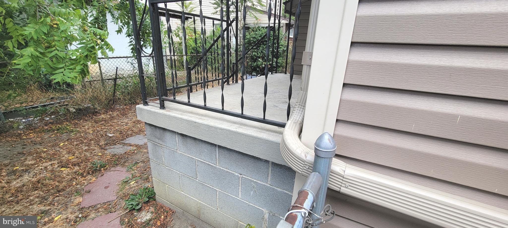 SOUTH END - Residential