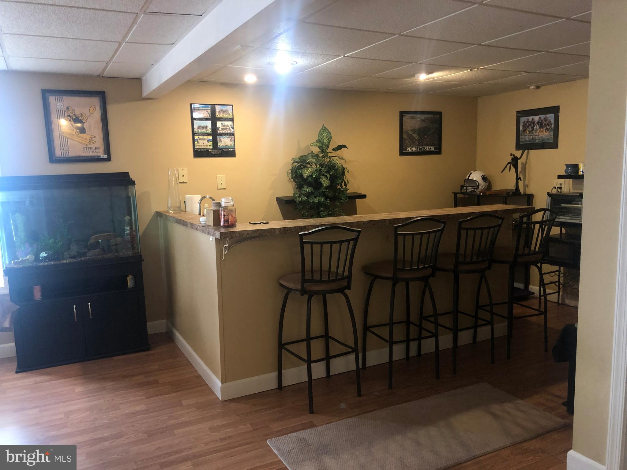 EMERALD LAKE - Residential