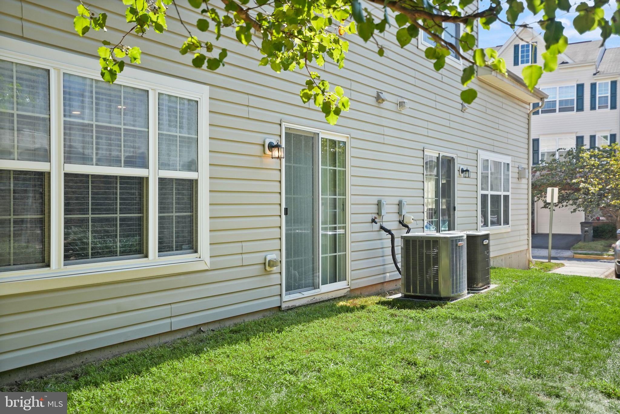 MANASSAS - Residential