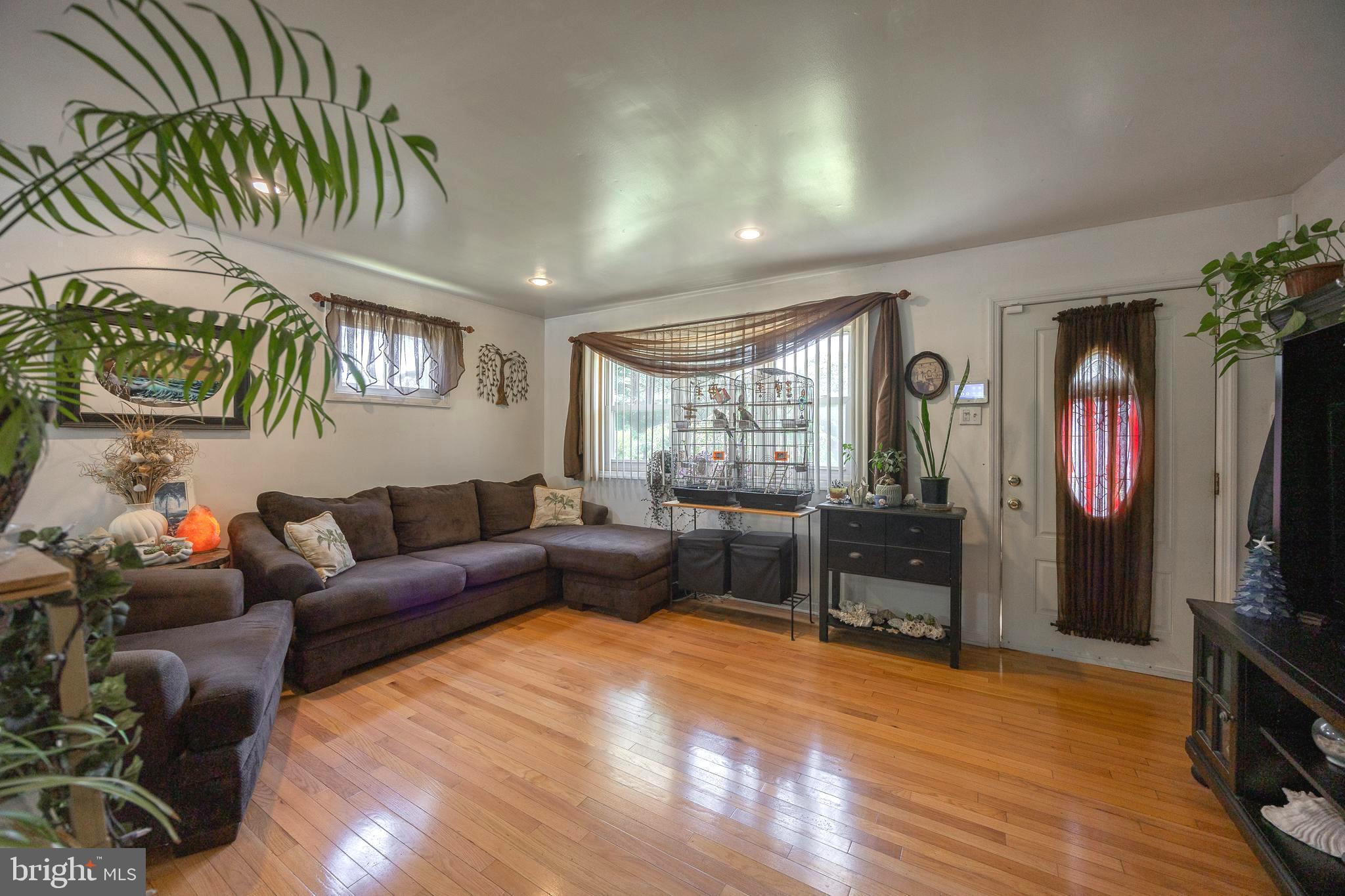 237 AMAN AVENUE