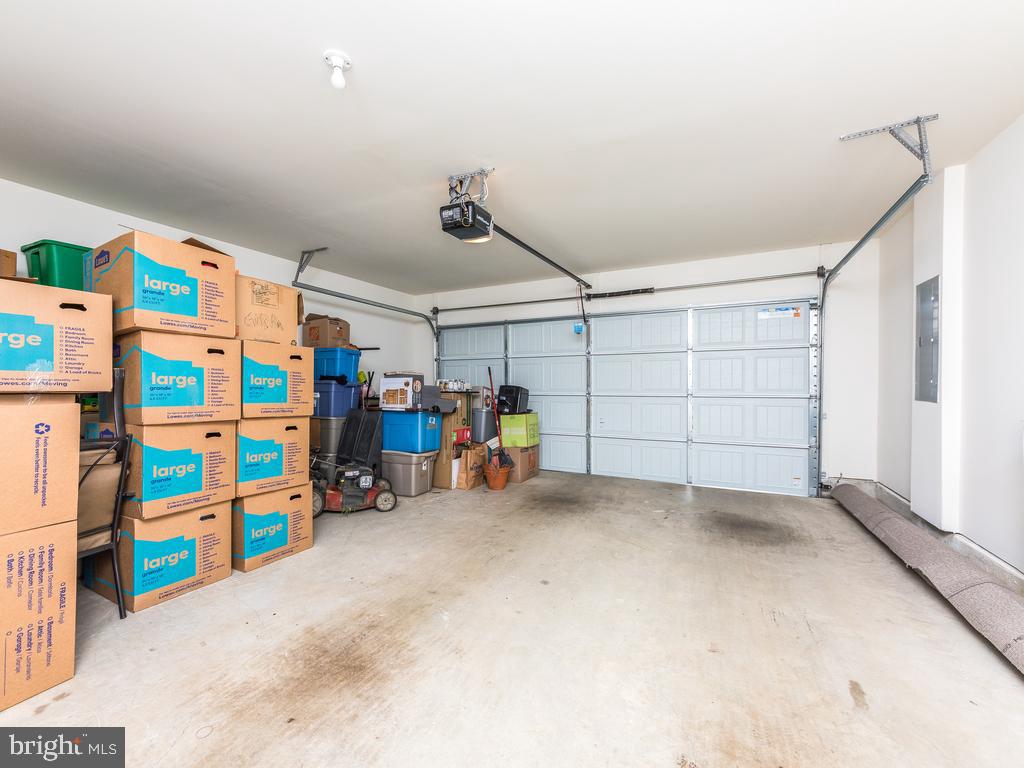 BROOKWOOD - Residential