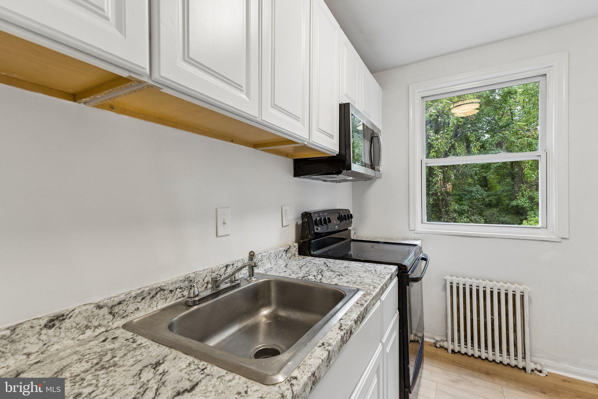 514 RIDGE ROAD SE 110