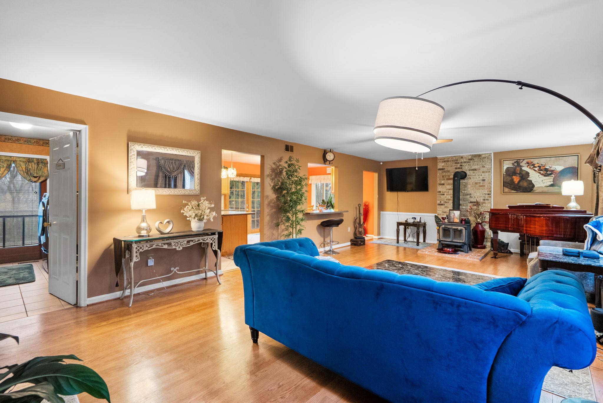 CANDY HILL - Residential