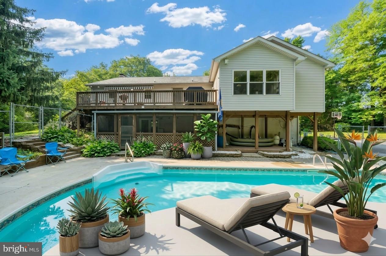 CANDY HILL - Residential