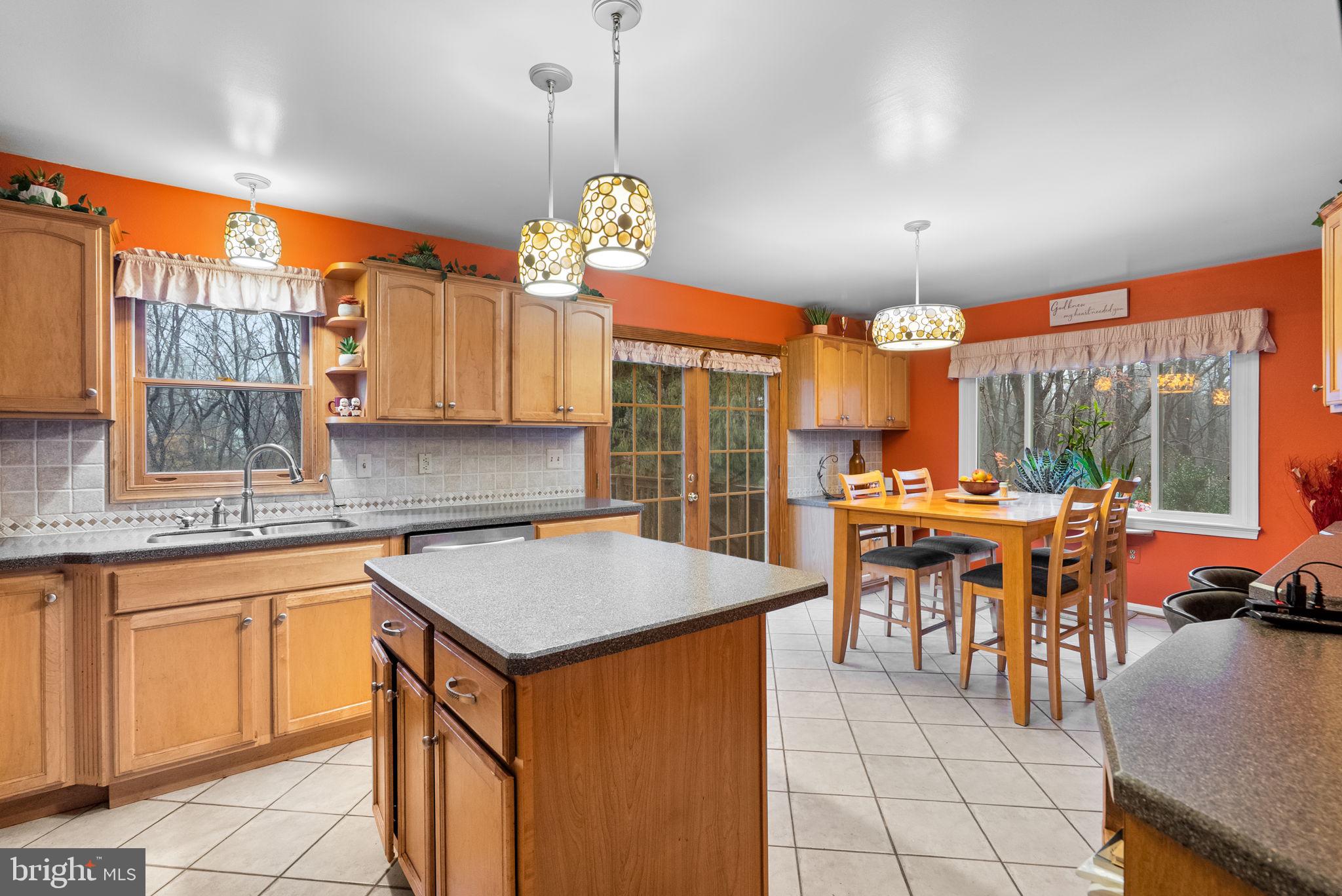 CANDY HILL - Residential