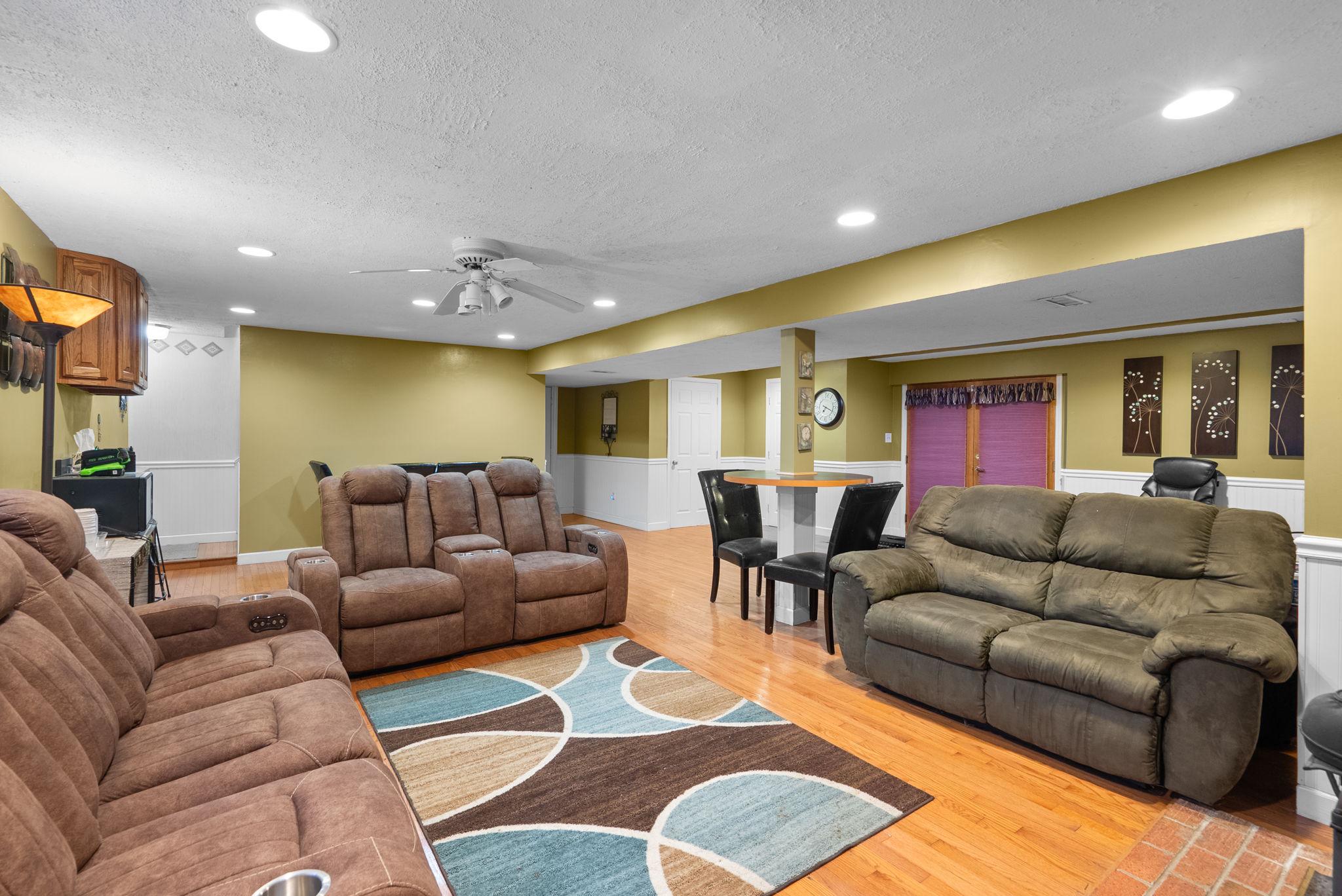 CANDY HILL - Residential