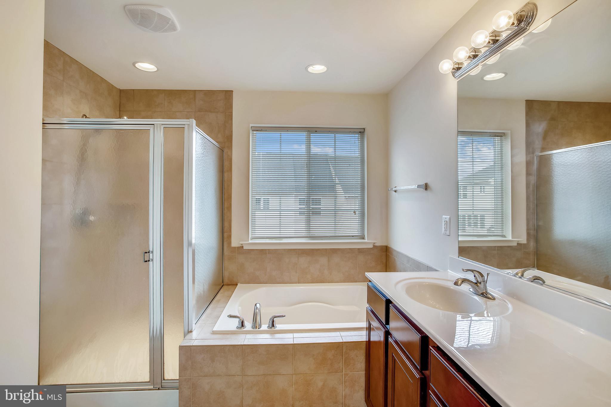 VILLAGES OF WELLINGTON - Residential Lease