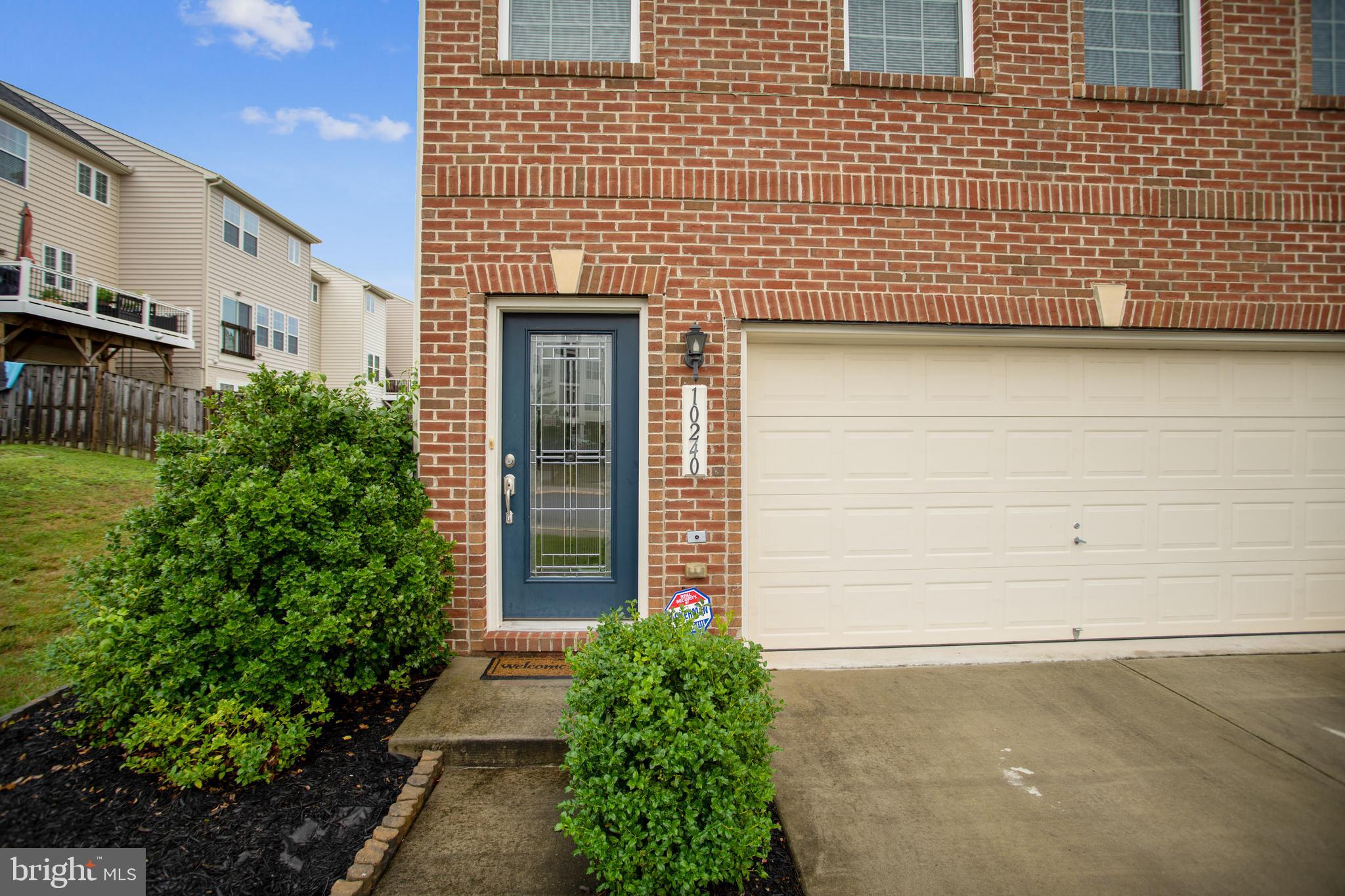 VILLAGES OF WELLINGTON - Residential Lease