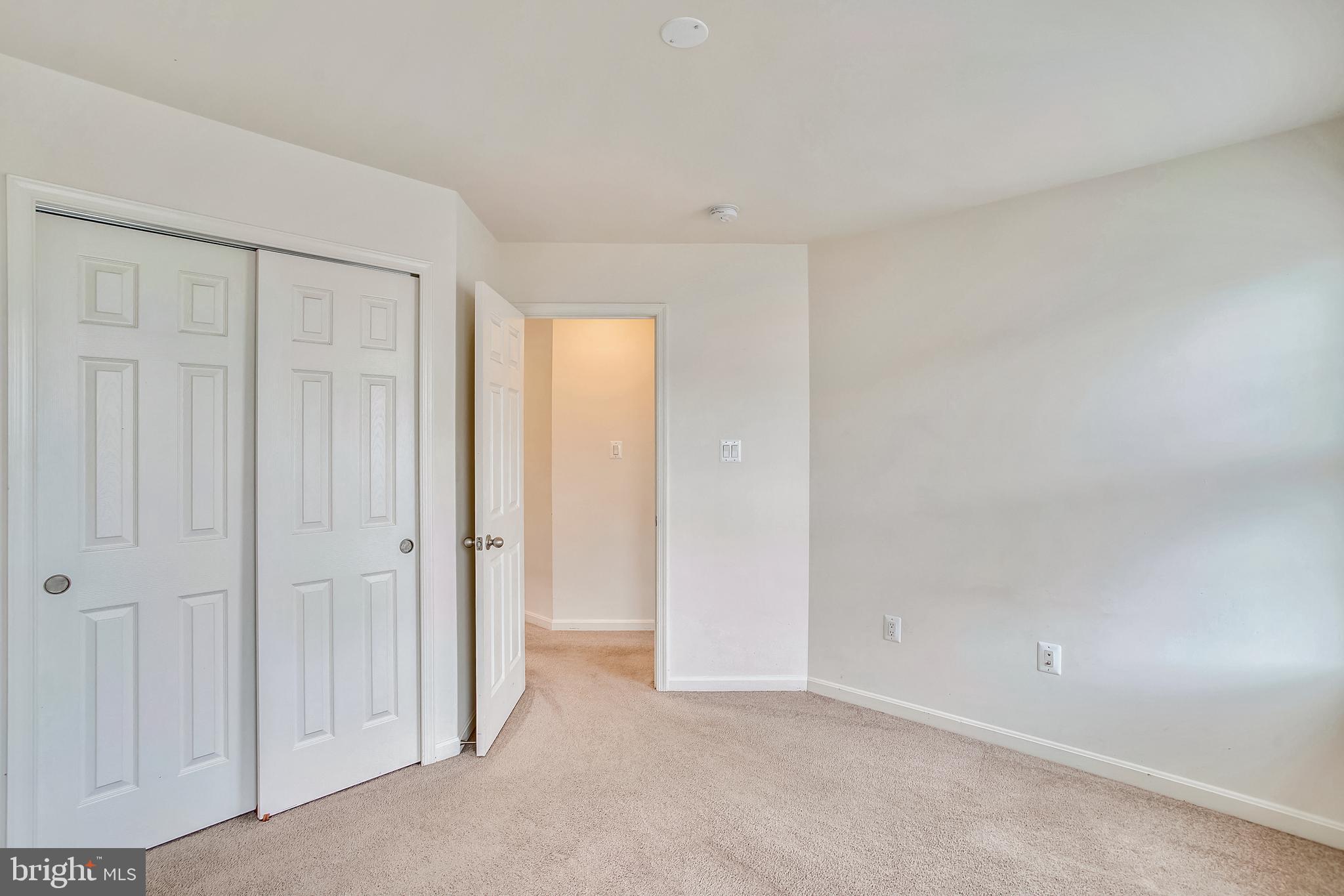 VILLAGES OF WELLINGTON - Residential Lease