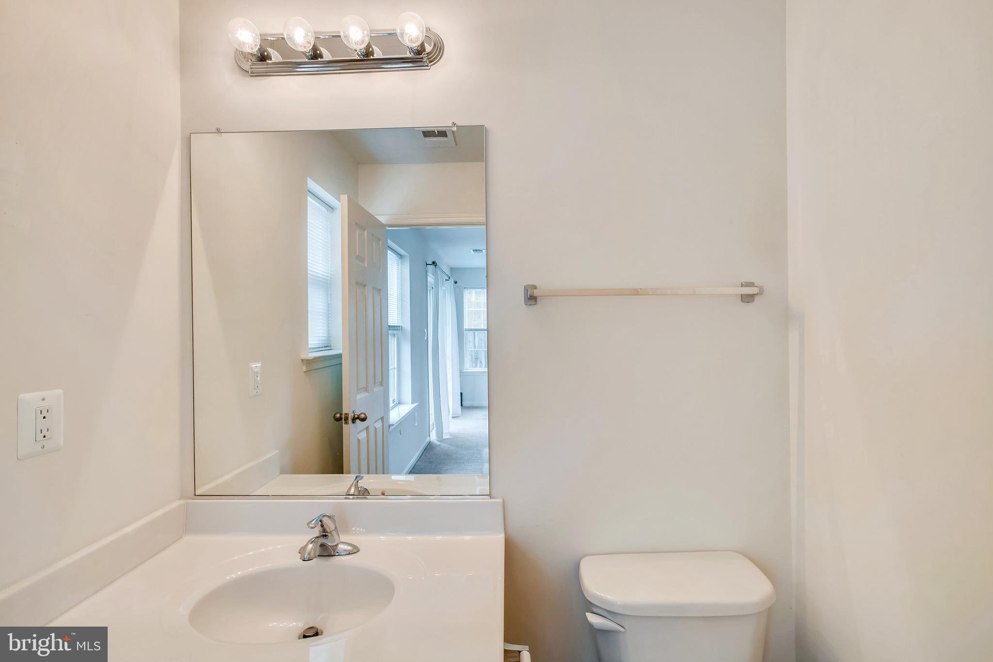 VILLAGES OF WELLINGTON - Residential Lease