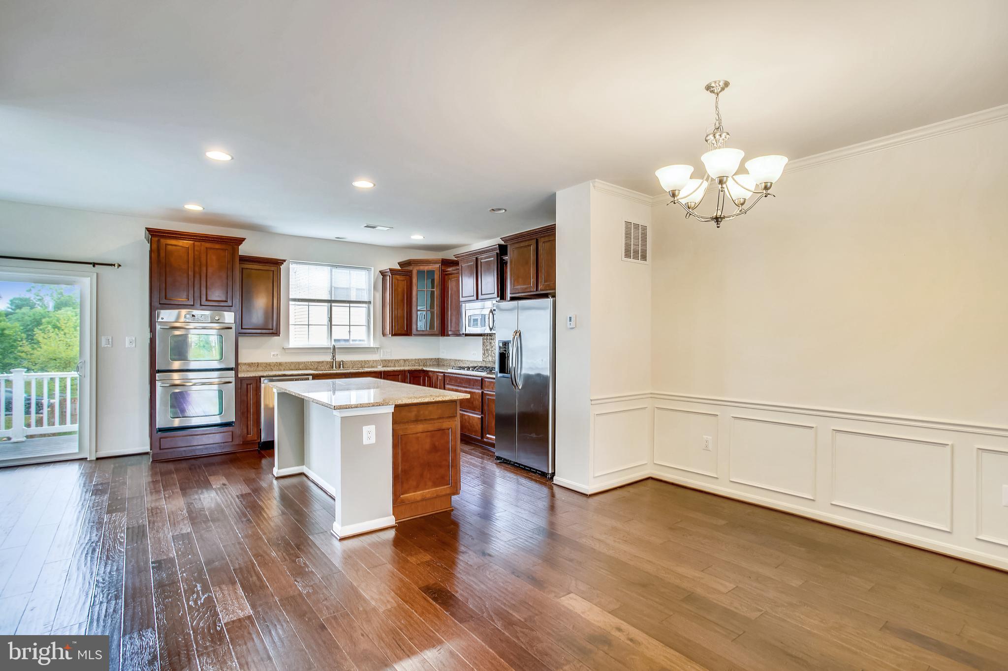 VILLAGES OF WELLINGTON - Residential Lease