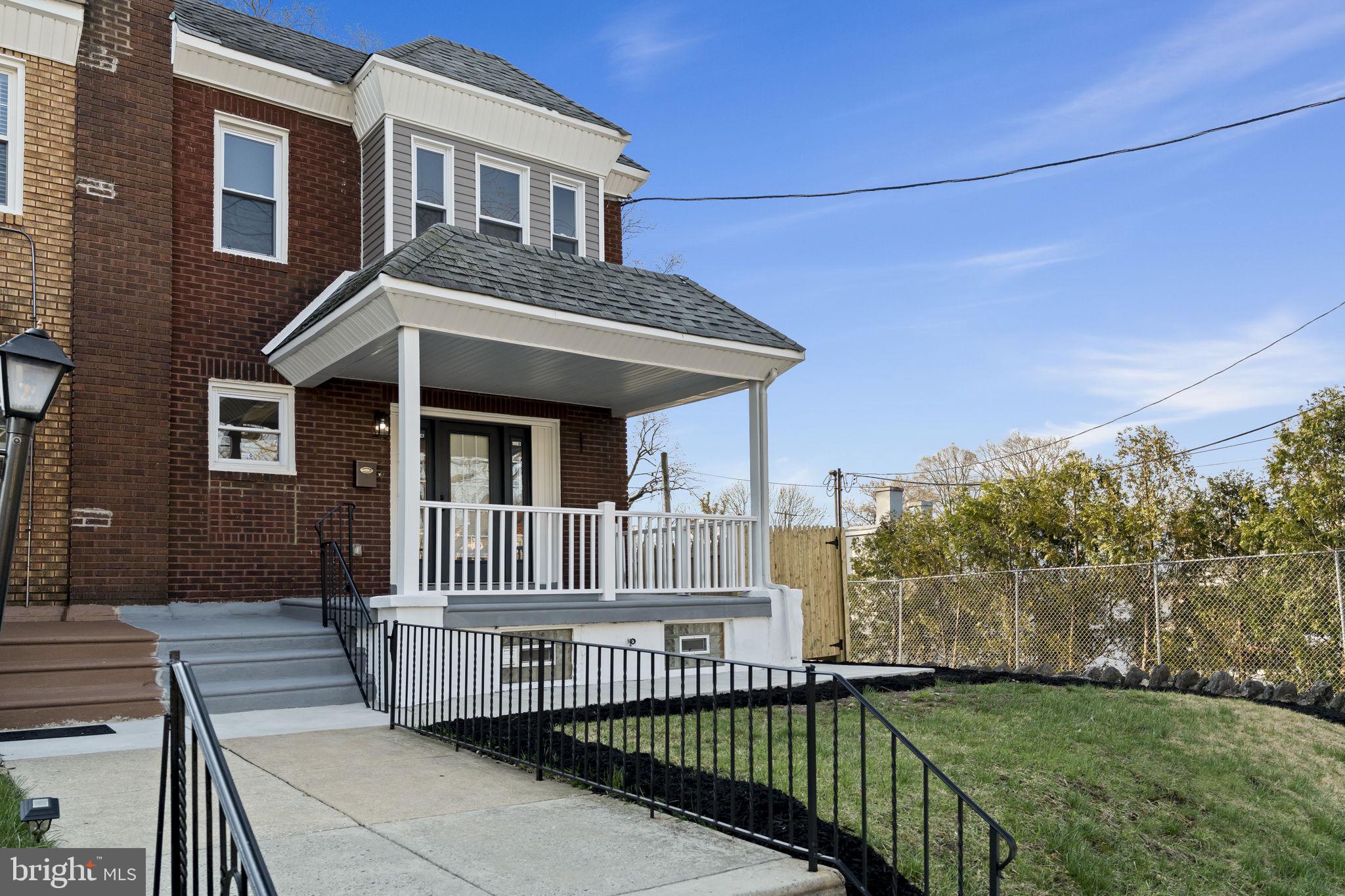 314 E MONTANA STREET