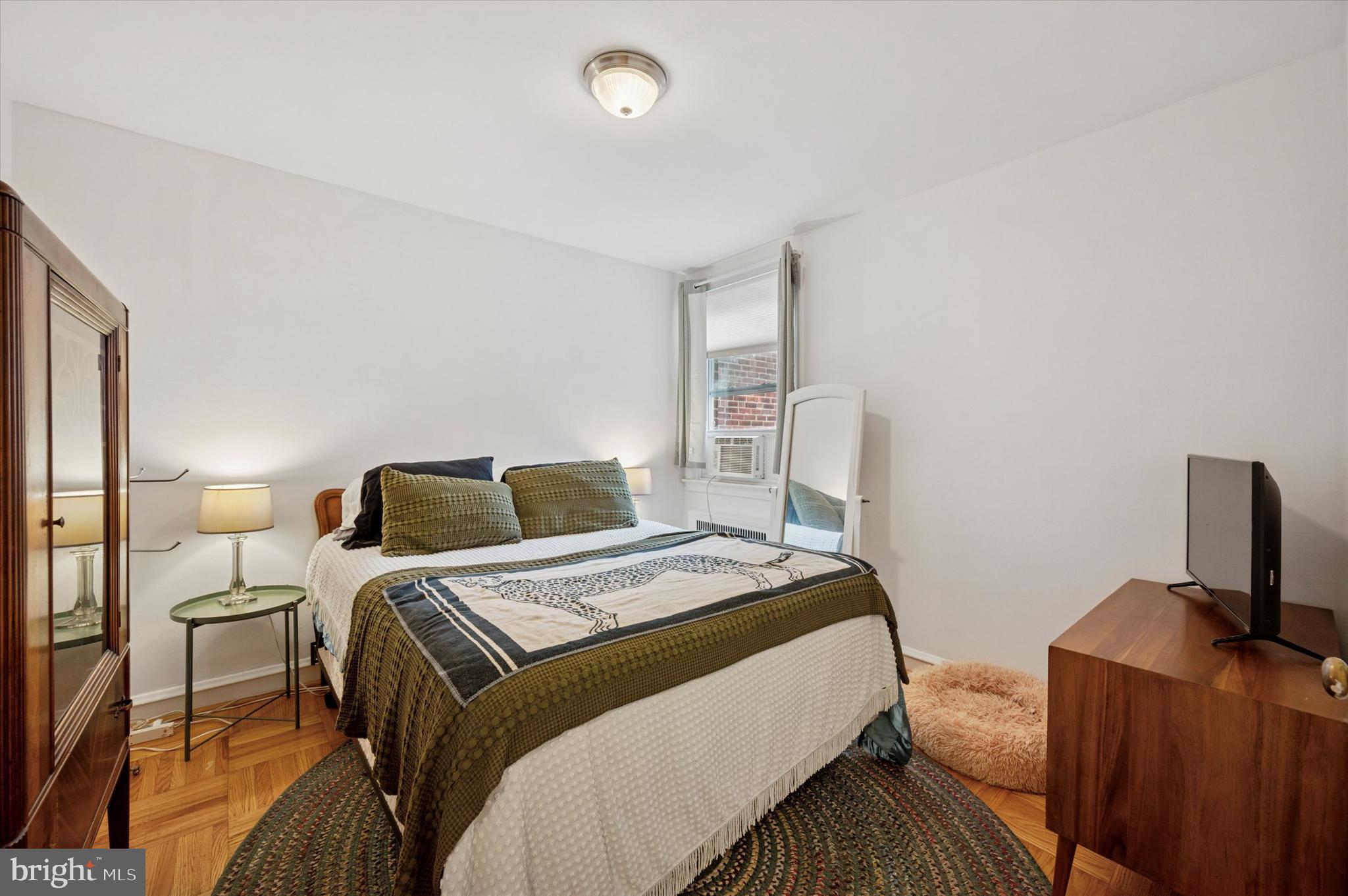 OVERBROOK - Residential