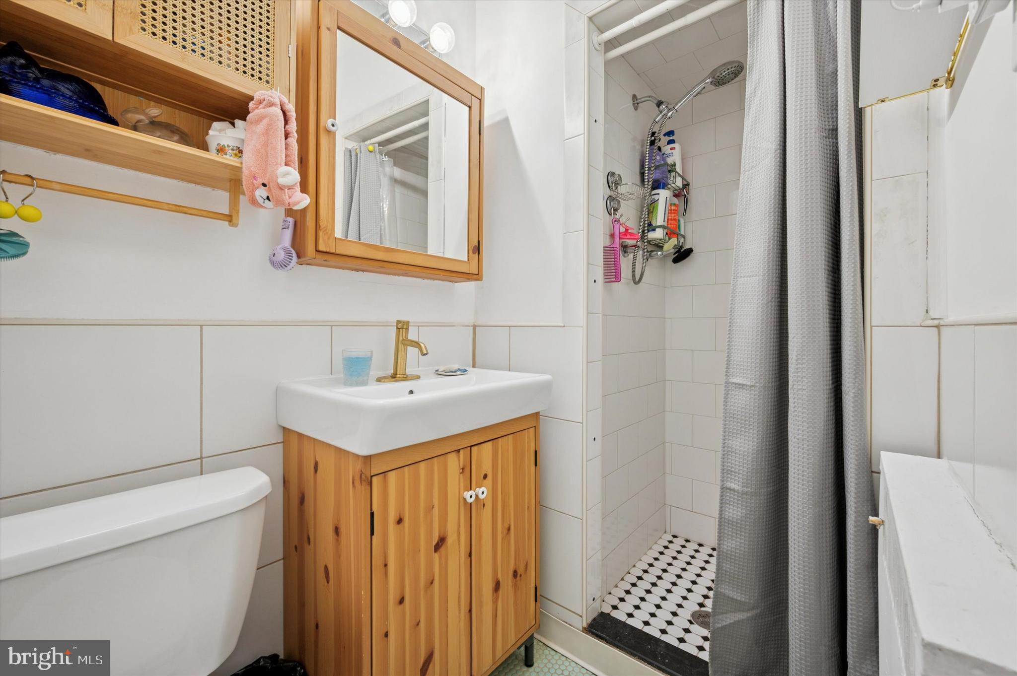 OVERBROOK - Residential