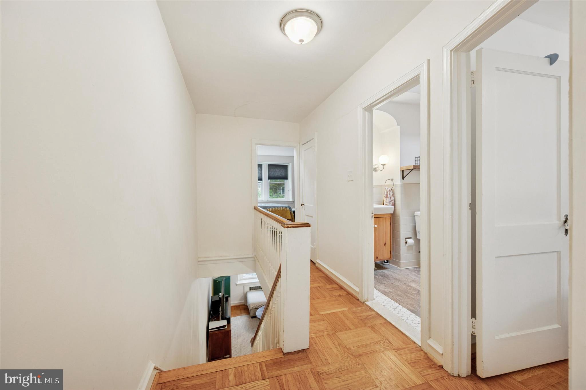 OVERBROOK - Residential