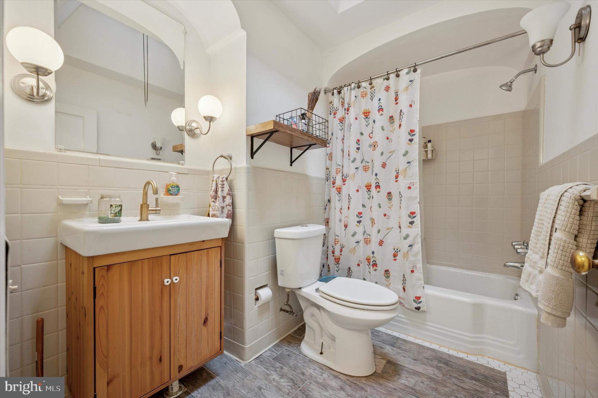 OVERBROOK - Residential