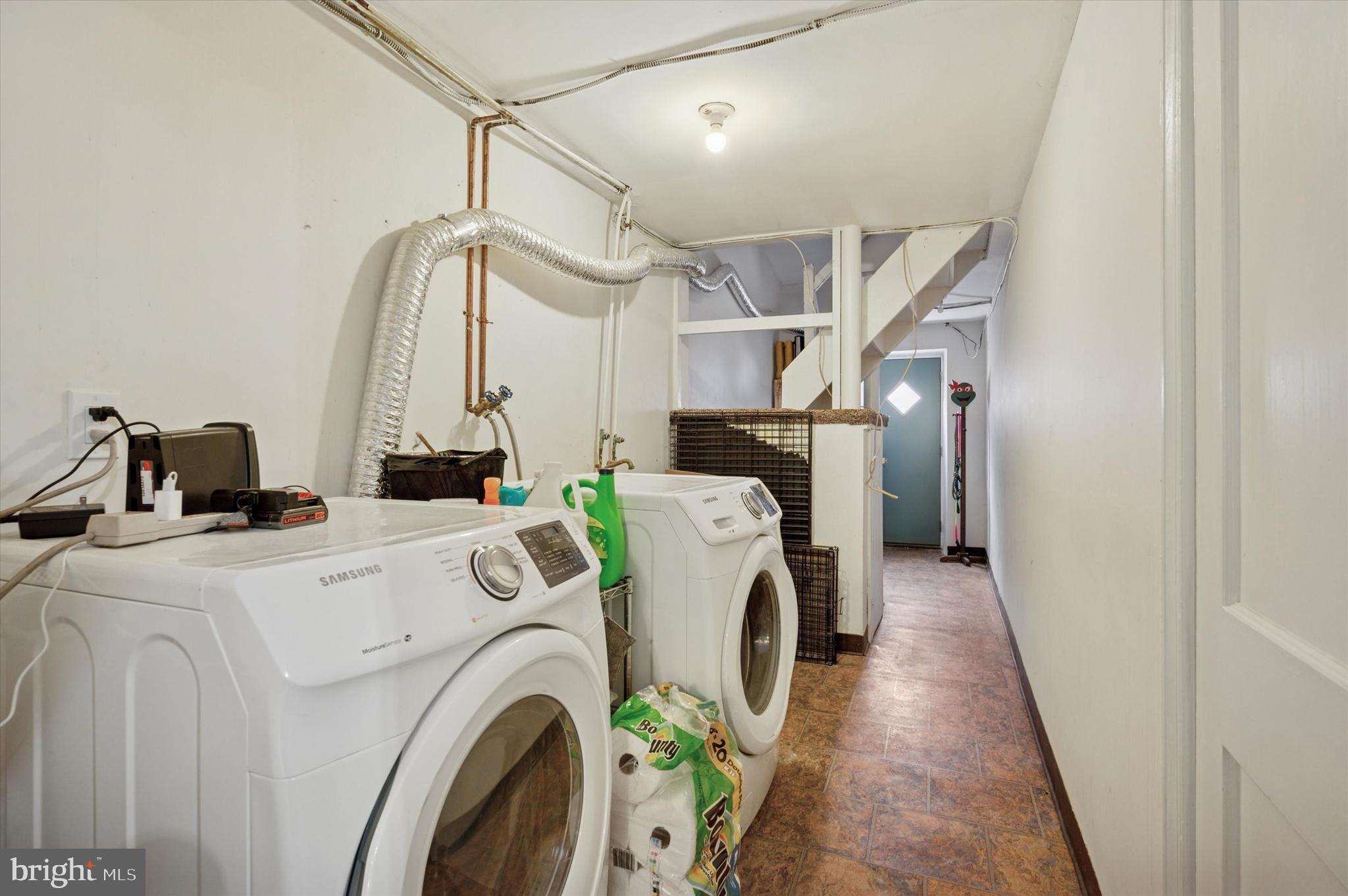 OVERBROOK - Residential