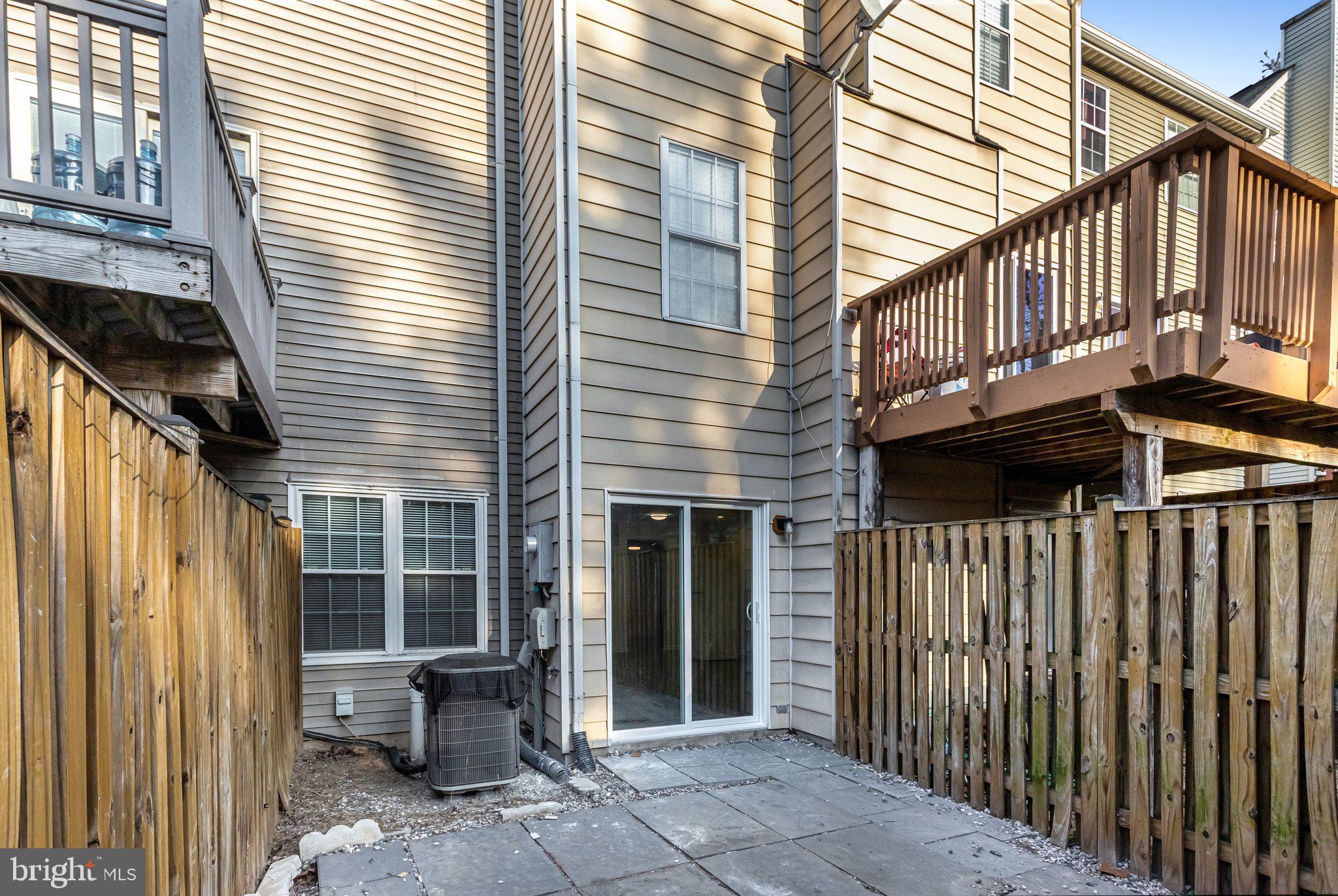 STOCKBRIDGE CONDO - Residential Lease