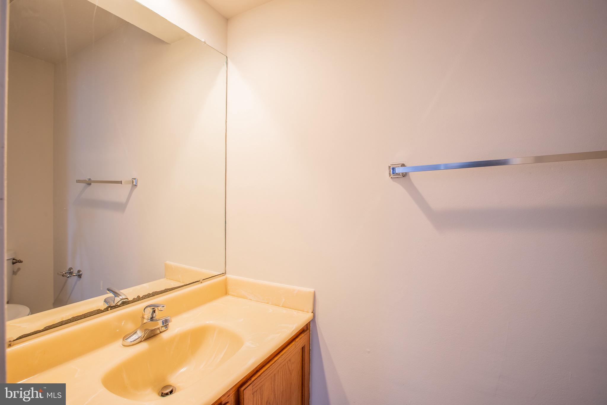 GERMANTOWN - Residential Lease