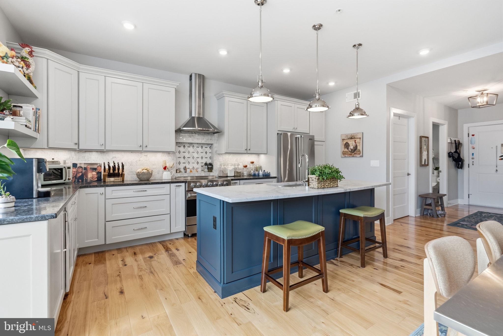 29 E 1ST AVENUE A101