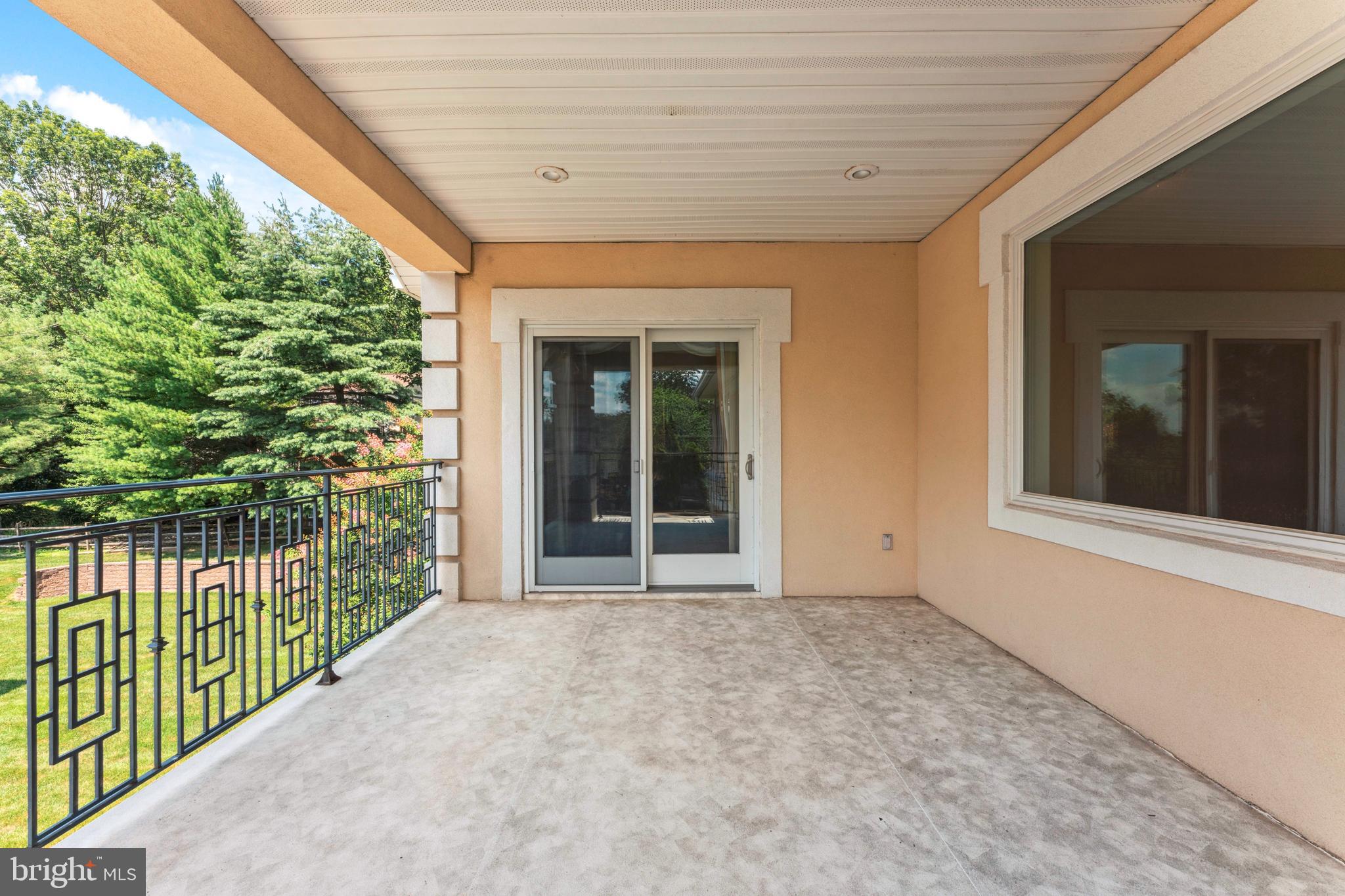 HUNTINGDON VALLEY - Residential